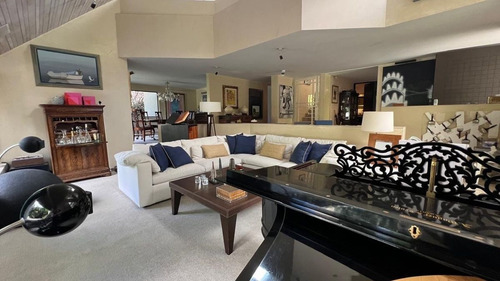 Casa En Venta En Bosque De Jacarandas, Bosques De Las Lomas