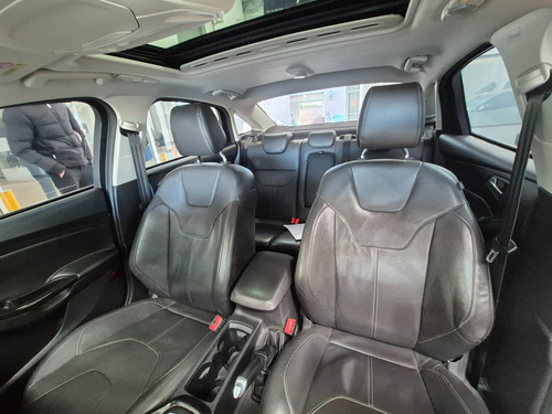 Ford Focus III 2.0 Sedan Titanium At6