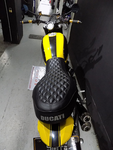 Ducati Scrambler Icon Amarilla 2015