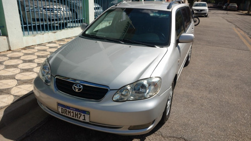 Imagem 6 de 8 de Toyota Fielder