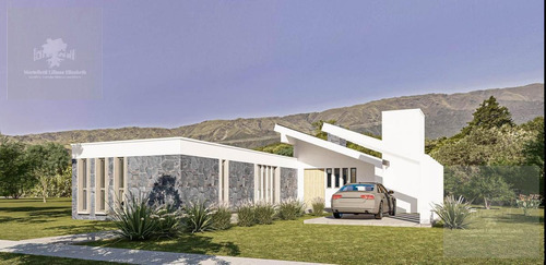 Imagen 1 de 8 de Casa - Capital