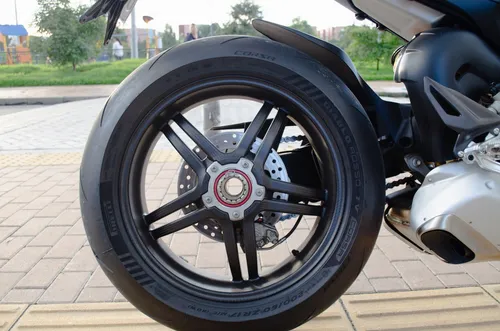 Ducati Streetfighter V4 Sp2