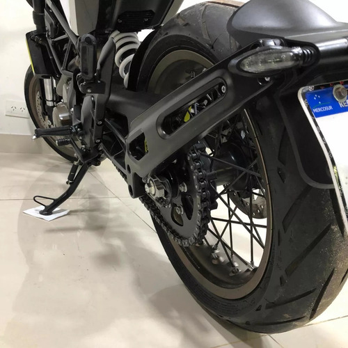 Imagen 14 de 15 de Husqvarna Vitpilen 401 Naked Usada 2019 Permuta Ktm