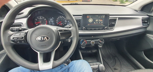 Imagen 15 de 15 de Kia Rio 2019 1.6 Ex Sedan Mt