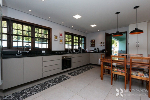 Casa Em Ipanema Com 3 Dormitórios - Lu265702