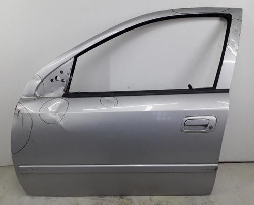 Puerta Delantera Izquierda Chevrolet Astra Gl 2005