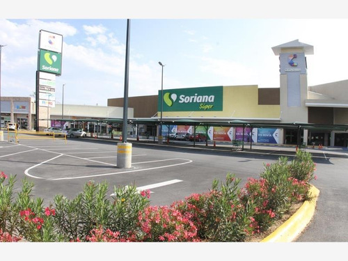 Imagen 1 de 6 de Local Comercial En Renta Arboledas De San Jorge