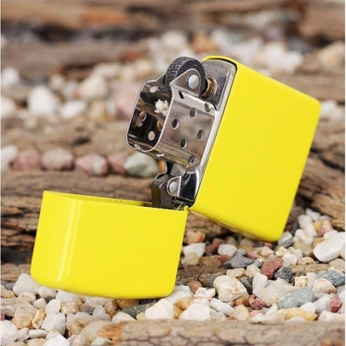Imagen 5 de 6 de Encendedor Zippo Modelo 24839 Lemon Matte Original + Combo