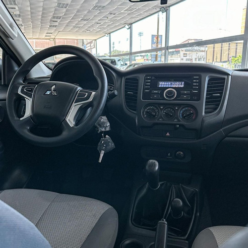 Mitsubishi L200 Glx Sinc
