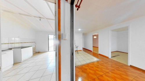 Se Vende Casa, 4 Dorm + 2 Baños. La Serena