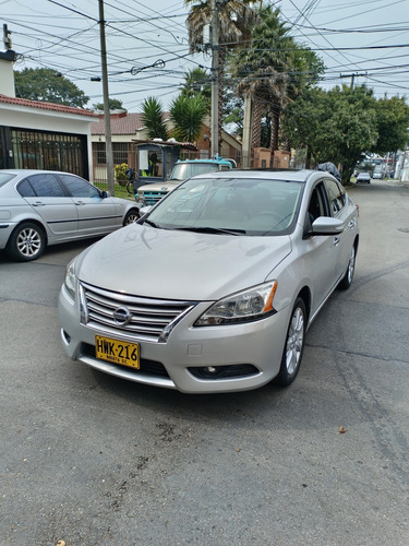 Nissan Sentra 1.8 B17 Exclusive