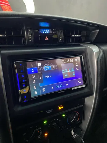 Toyota Fortuner 2.7 Sr 4x2 At 2018