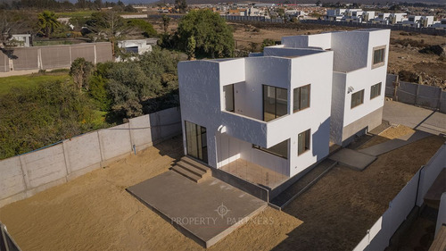 Casa En Condominio Con Vista Al Mar