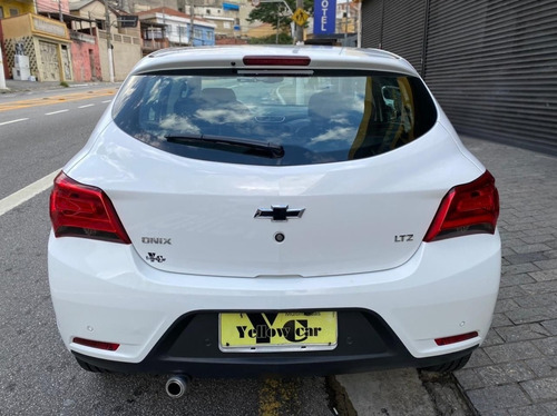 Imagem 2 de 12 de Gm Onix Ltz 1.4 Automatico 2018 Flex Completo Couro Midia