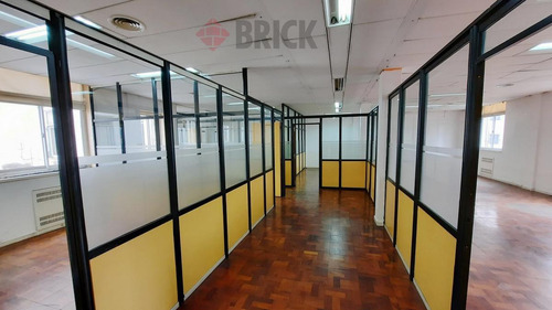 Oficina 10 Ambientes (dividida En 2 C/entr Indep) En Mitre Al 600 - 250 M2 - Centro