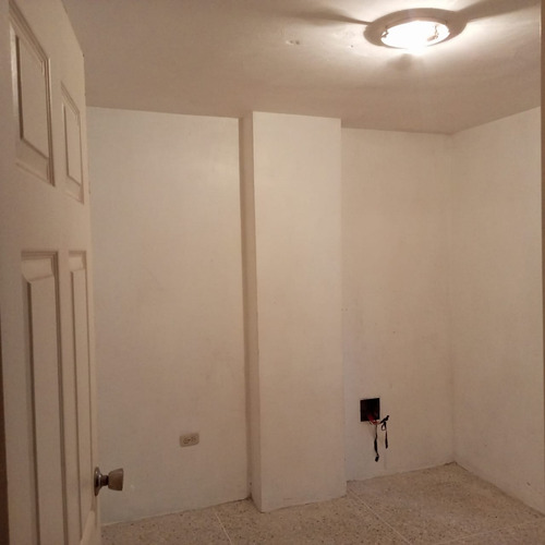 Imagen 11 de 23 de Global Alquila Apartamento En Paraparal, Res. Copoazu (gla-1153)