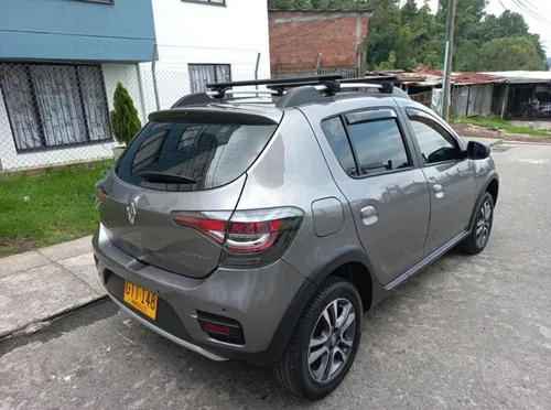 Renault Stepway 1.6 Dynamique / Intens Automática