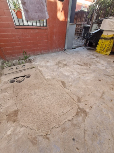 Poblacion Pedro Lira,primer Piso, 4 Dormitorios, Patio