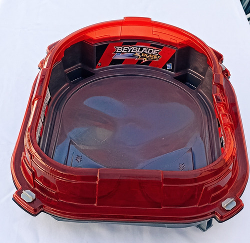 Estadio Bey Blade Burst Turbo 42cm Rojo (Usado)