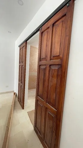 Casa(643r1 Azul) En Venta En El Centro De Mérida