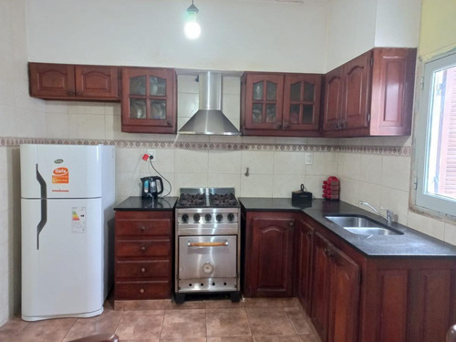 Imagen 2 de 27 de Casa 3 Dormitorios - Barrio El Carmen - Berisso-123 31 Y 32