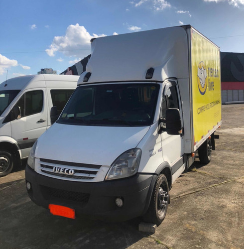 Imagem 8 de 18 de Iveco Daily 35s14