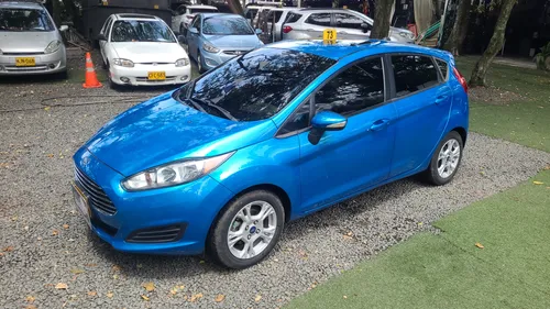 Ford Fiesta 1.6 Hatchback Se