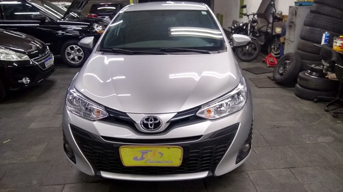 Imagem 3 de 16 de Toyota Yaris Xs 1.3 16v Flex Completo Rodas 2019 Cinza