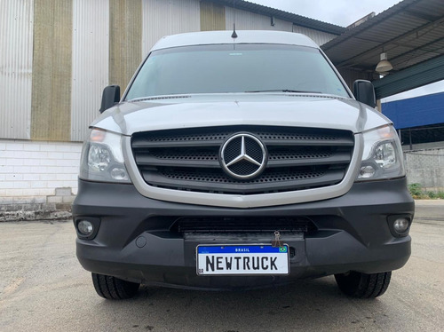 Mercedes-benz Sprinter Van 2017 2.2 Cdi 415 Luxo Teto Alto
