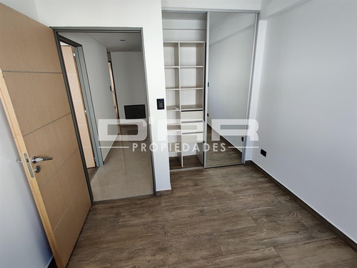 Imagen 9 de 14 de Departamento 4 Ambientes - Larrazabal 600