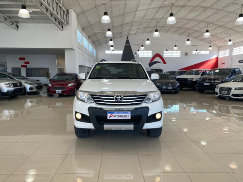 Toyota Sw4 2013 2.7 Srv Cuero Vvti 4x2 4at 5 Asientos
