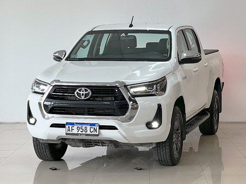 Toyota Hilux SRV 4X2 A/T