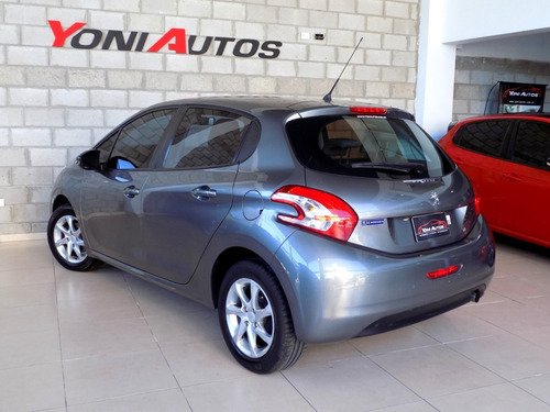 Peugeot 208 Allure 2013 - 54000 Km - -u-n-i-c-o- Permuto -*