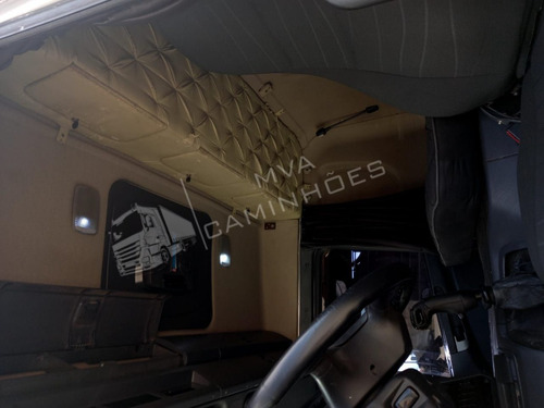 Imagem 5 de 10 de Caminhão Scania P360 4x2t