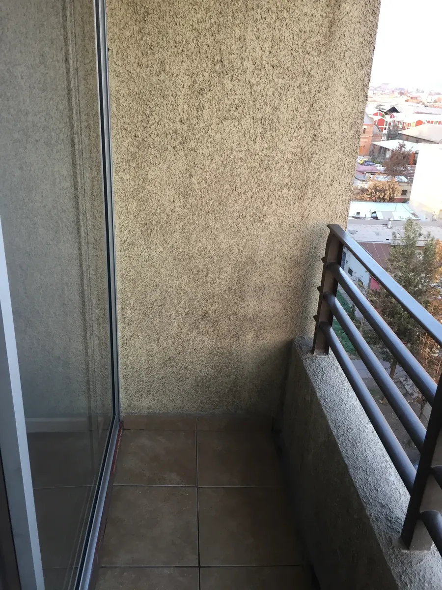 Imagen 3 de 9 de Departamento En Arriendo (1 Dormitorio) A Pasos Del Metro.