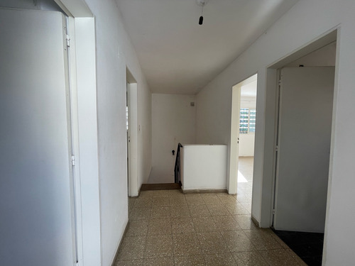 Casa En Venta Alto Alberdi - 3 Dormitorios - Cochera - Escritura Y Planos!