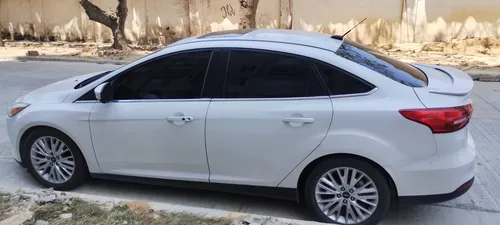 Ford Focus 2.0 Titanium
