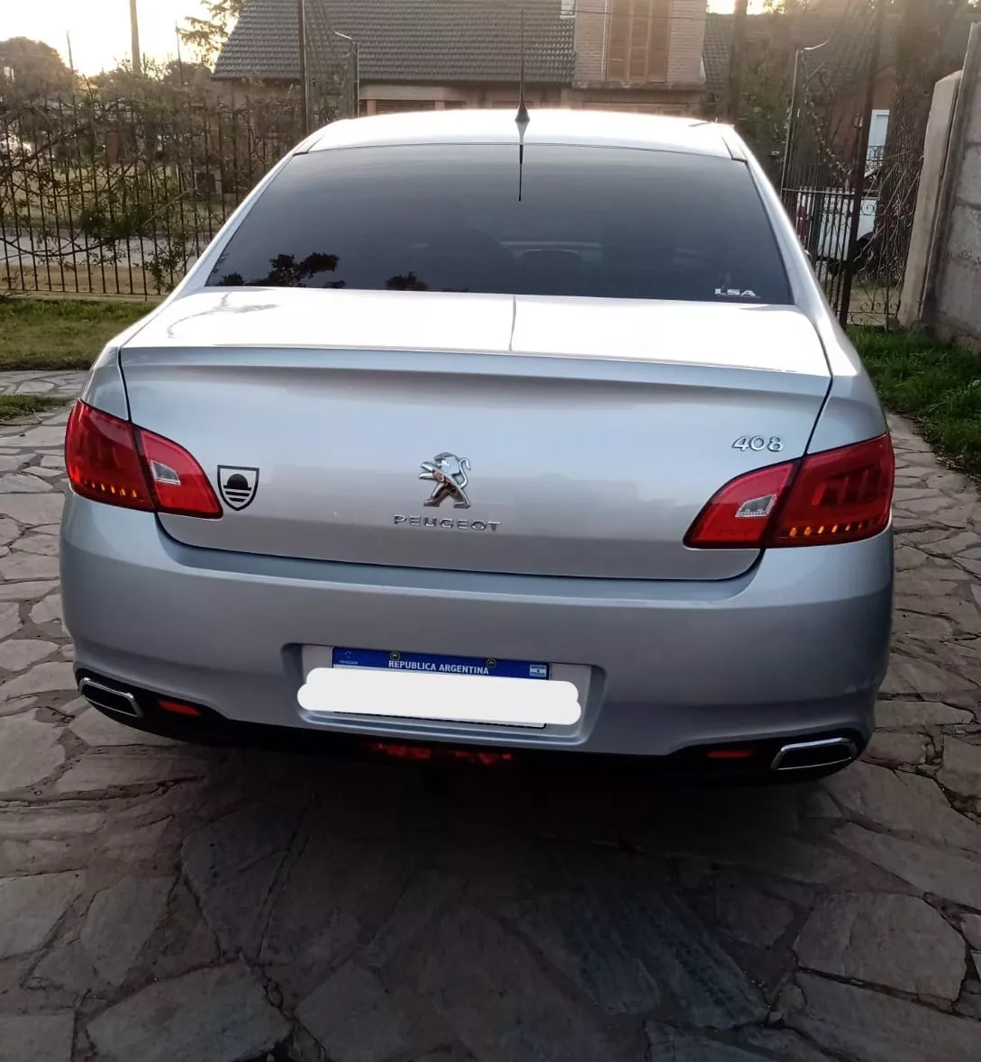 Peugeot 408 1.6 Active