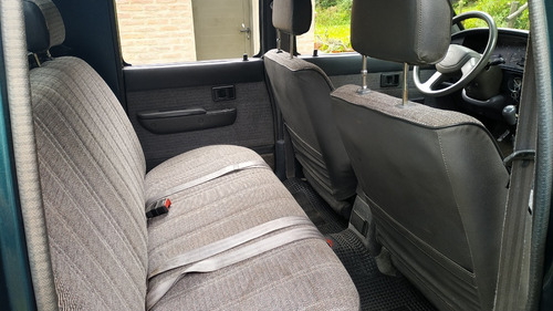 Toyota Hilux 4x4 Sr5
