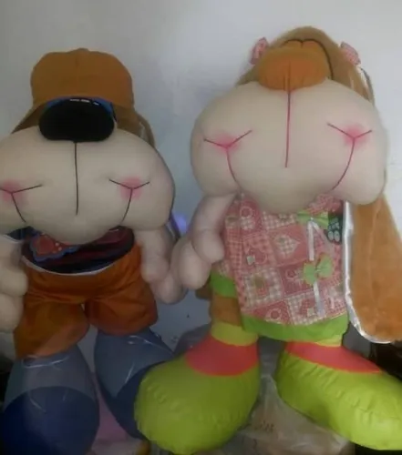 Muñecos orejones online
