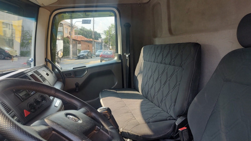 Volkswagen 13-190 Modelo 2017 Com Munck