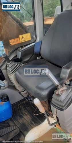 Escavadeira New Holland E215 Lc Ref.194539
