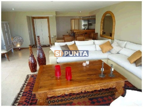 Imagen 3 de 10 de Apartamento En Playa Mansa