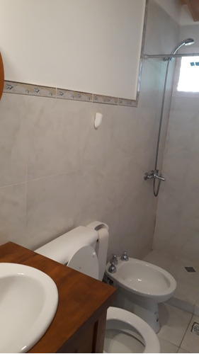 Imagen 8 de 16 de Cabañas En Bariloche Alquiler 2 Ó 3 Personasaprovecha Prom.
