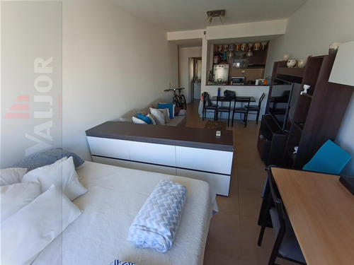 P. I. Rivera 4800, Departamento 1 Ambiente C/balcón - Excelente Estado!!!