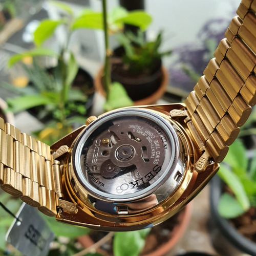 Relógio Masculino Seiko Automático Snxl72k Correia Dourado Bisel Dourado Fundo Dourado