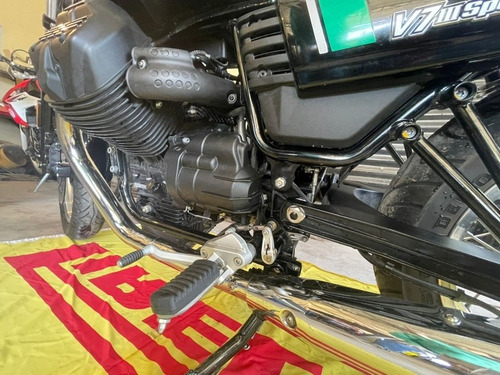 Imagen 2 de 22 de Moto Guzzi V7 Iii Special