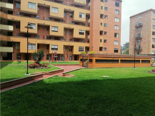 Venta Apartamento Salitre 86 Mts, Piso 2, Garaje, 4 Hab, 3 Baños