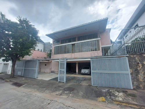 Venta De Casa Las Palmas Caracas