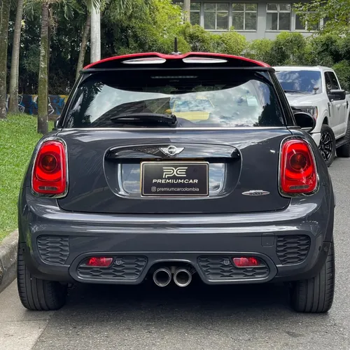Mini John Cooper Works 2.0 TURBO AUTOMÁTICO